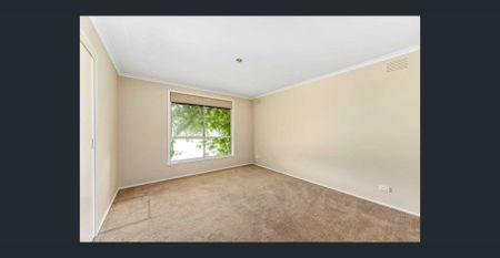 Lovely Family Home with Large Backyard - Photo 2