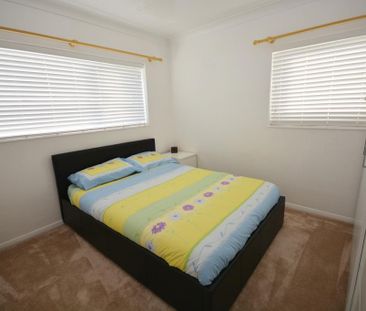 3 bedroom semi-detached house to rent - Photo 6