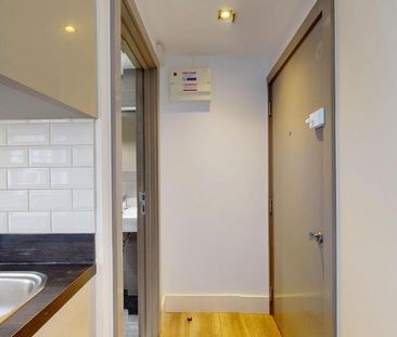 Studio to rent - Photo 4