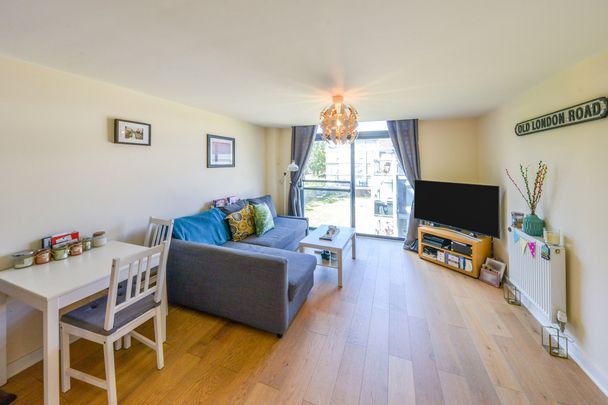 1 bedroom apartment to rent Trinity Court, Newsom Place, St. Albans, AL1 - Photo 1