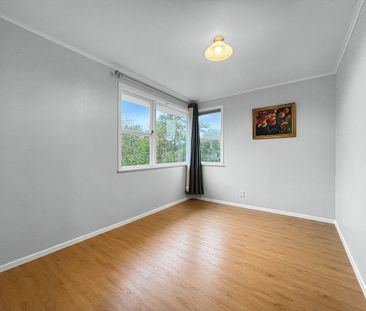 Spacious family home - Photo 3