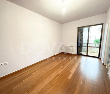 Ενοικίαση κατοικίας, 230 τ.μ., Νέα Ερυθραία, 2.500 € - Photo 1