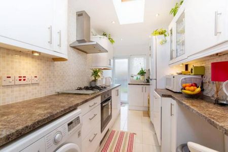 3 bedroom house to rent - Photo 3