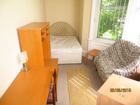 House share rooms for rent - Photo 2