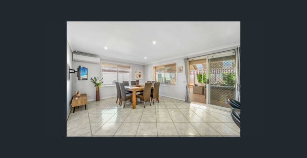 Impressive 5-Bedroom Home Designed for Modern Family Comfort - Photo 1