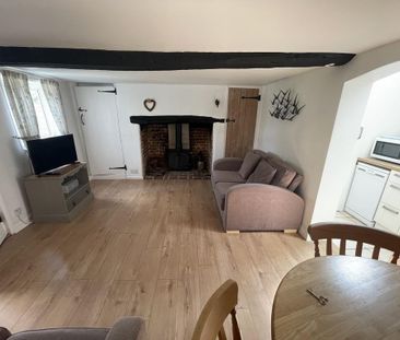 1 bedroom semi-detached house to rent - Photo 3