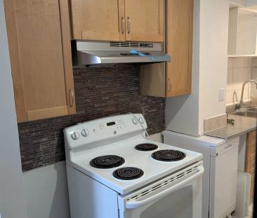 369 Georgian Drive #3 - Photo 3