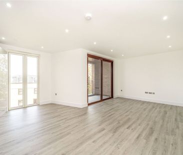 Greenwich High Road, Greenwich, SE10 - Photo 2