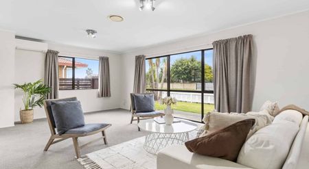 Handy Location - Photo 3