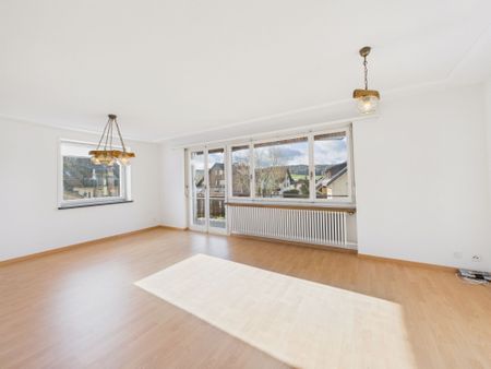 Fabulous townhouse in prime location with garden in Waltenschwil - Photo 5