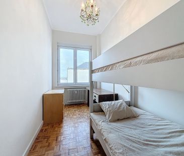 Flat - for rent - Photo 1