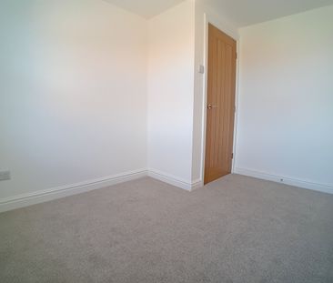 Curlew Way, Sleaford - Photo 5