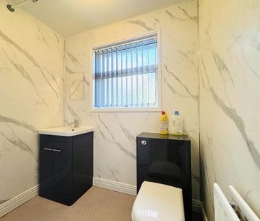 3 bedroom semi-detached house to rent - Photo 6