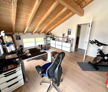 Light and modern attic apartment with Alpine views - Photo 1