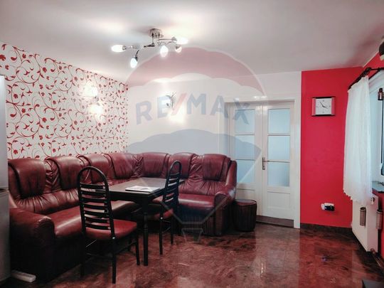 Casa de inchiriat in Centrul Vechi – ideala pentru locu... - Fotografie 1