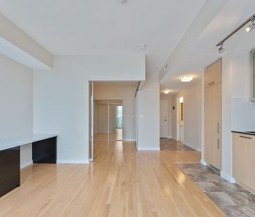 For Lease - 12 York Street Unit# 4205, Toronto, Ontario - Photo 2