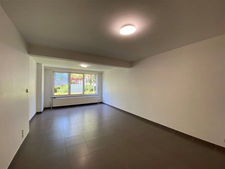 Gelijkvloers appartement met tuin en garage te Brasschaat - Foto 5