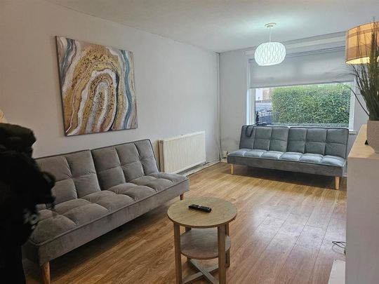 2 bedroom end of terrace house to rent - Photo 1