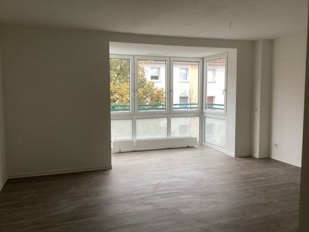 Preisgünstige und zugleich praktische 3-Zi.-Wohnung - Foto 2