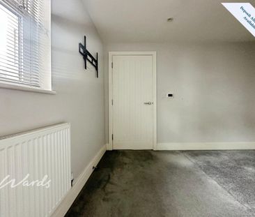1 bedroom ground floor maisonette to rent - Photo 5