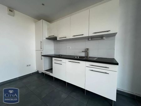 Appartement à louer 3 pièces 61.3m² - Photo 2