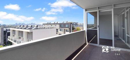 Penthouse Living - Photo 4