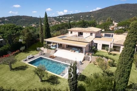 LOCATION SAISONNIÈRE - SAINTE-MAXIME - VILLA MODERNE VUE MER - 5 CHAMBRES - Photo 3