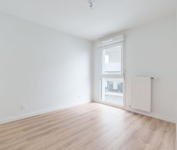 Location Appartement 3 pièces 65m² - Photo 4