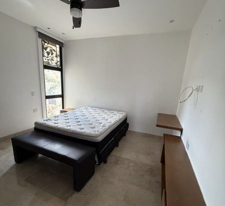 Departamento semi amueblado, de 2 recámaras, en condominio con piscina. - Photo 2