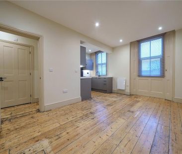 1 bedroom flat to rent - Photo 2