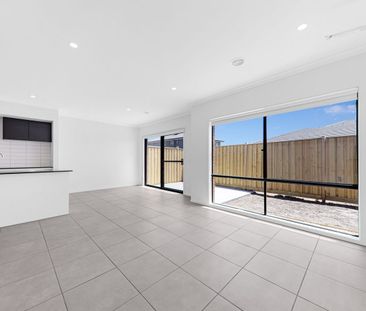 3 Bedroom house with beautiful views!! - Photo 1