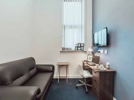 Gold Studio - Photo 5