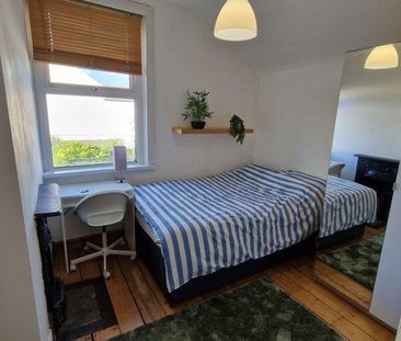 5 bedroom terraced house to rent - Photo 2