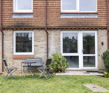 1 Bedroom Apartment, Bridge Court – Weybridge - Photo 4