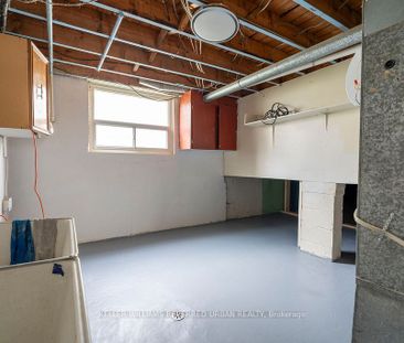 For Lease - 52 Masseygrove Crescent, Toronto, Ontario - Photo 5