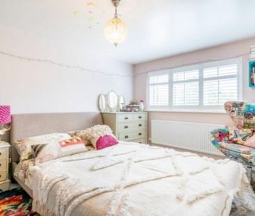 4 bedroom detached house to rent - Photo 5