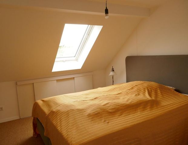 Dachgeschosswohnung am Günthersburgpark - Foto 1