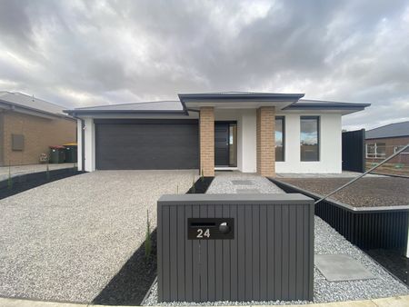 Your Next Family Home Awaits - Photo 5