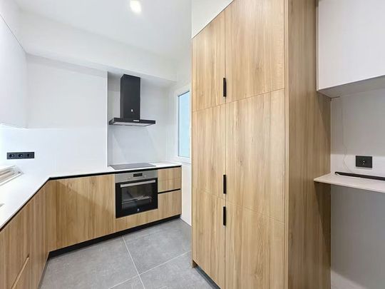 Paseo de la Castellana, Madrid, Community of Madrid 28046 - Photo 1