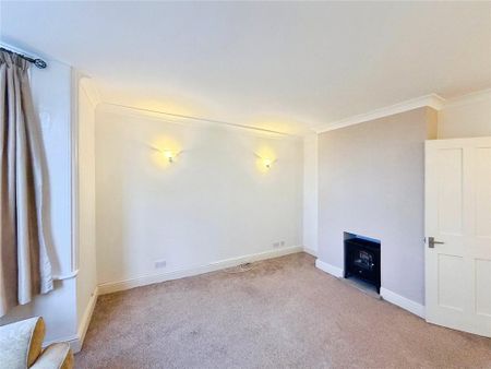 2 bedroom maisonette to rent - Photo 3
