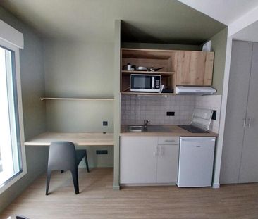 Location Appartement 1 pièce 18m² ORLEANS 45000 - Photo 5