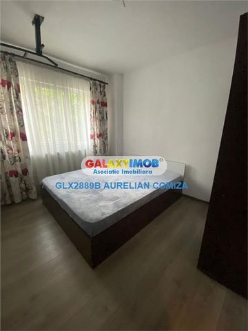 Inchiriere apartament 4 camere decomandat Piata Veteranilor - Fotografie 4