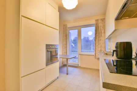 Lichtrijk twee slaapkamer appartement te huur in Oostende - Foto 5