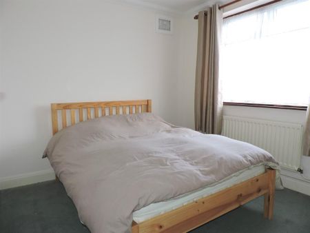 2 bedroom maisonette to rent - Photo 5