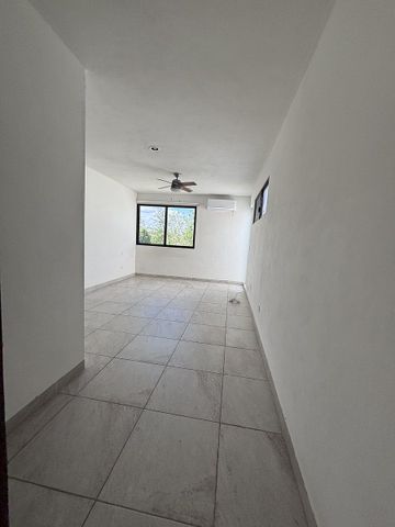 Casa en Renta en Temozon - Photo 2