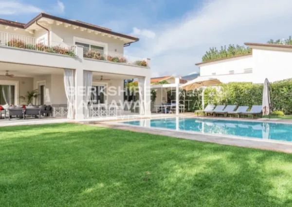 Forte dei Marmi, Lucca, Italy