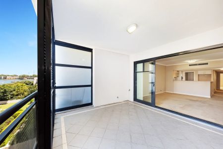 57/141 Bowden Street, - Photo 4