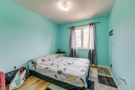 For Lease - 63 Axelrod Avenue, Brampton, Ontario - Photo 2