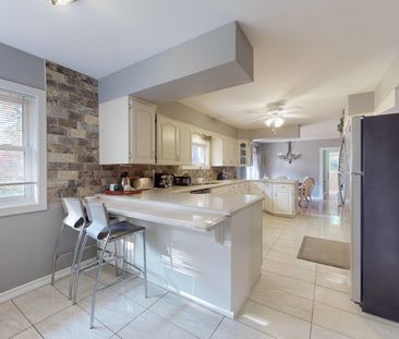 For Lease - 9359 Dickenson Road Unit# ROOM 1, Hamilton, Ontario - Photo 6