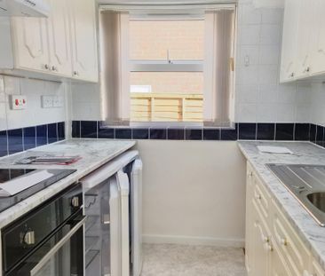 2 bedroom bungalow to rent - Photo 3